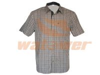 man&#039;s shirt