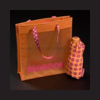 Non-woven bag, shopping bag, plastic bags