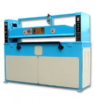 two columns hydraulic cutting machine