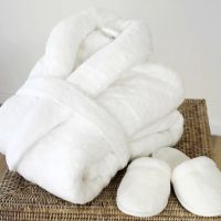 Bathrobe - 100% Cotton hotel bathrobe OEM From Pakistan