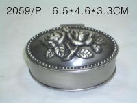 Tin gift box