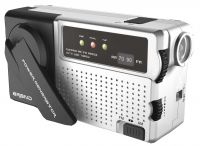 Dynamo AM/FM Radio With Flashlight