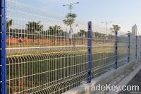 wire mesh fence