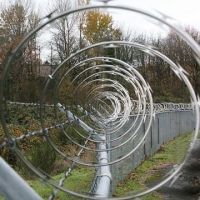 Razor wire