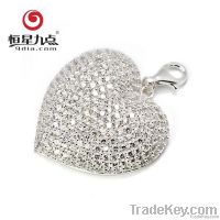 1P001510A Elegant Heart Shape Pendant with Round 2mm CZ