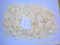 Garlic flakes