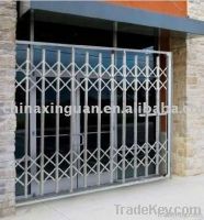 Retractable &amp; Expandable Security Door