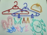 Plastic Hanger & Cloth Peg