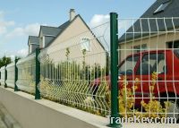 Galvanized wire mesh fence