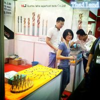 High Quality Coating Solid Carbide CNC Square End Mill Cutters with 4 flute From China