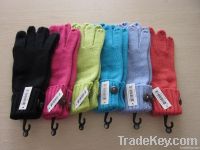 https://cn.tradekey.com/product_view/100-Acrylic-Knitted-Winter-Glove-1825631.html