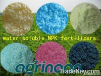 soluble NPK fertilizer 20-20-20/15-15-30/28-14-14(adustable)