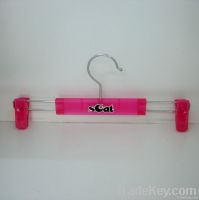 WA022 Red Plastic Clip Hanger For