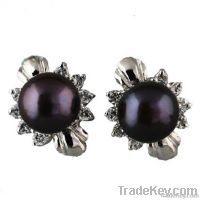 Elegant Pearl Earring