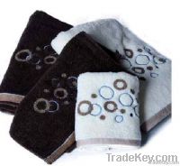 Embroidried terry towel