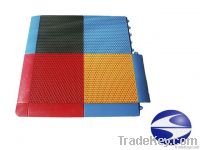 suspended interlocking sports flooring