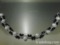 Crystal Pearl Necklace