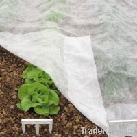 Agricultural nonwoven fabric for crop cover, frost protection etc