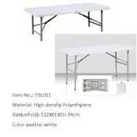 Foldable table