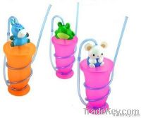 Straw drinking cups