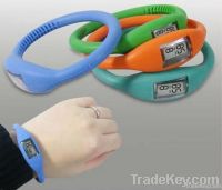 2013 waterproof silicone sport ion watch