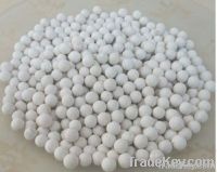 Alumina grinding ball