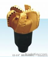 PDC bit for oil well drilling