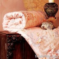 the new type of  mulberry silk quilt which used in wedding in china 2014