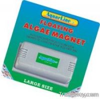 Floating magnetic brush