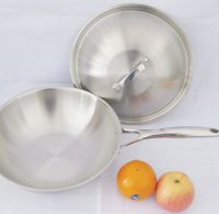 Stainless steel wok, thickness 2.5mm with cast iron handle