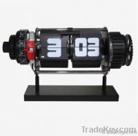 Auto-Slip desk clock
