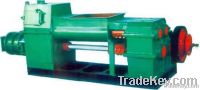 Double-stage vacuum brick machine