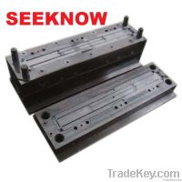 Plastic injection mould