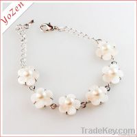 Charming White Freshwater Pearl Fashion Bracelet 2013