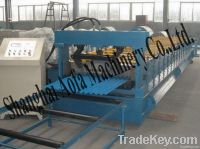 Roof sheet roll forming machine