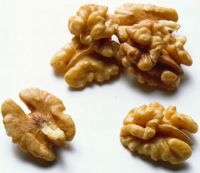 WALNUT KERNELS HALVES (1/2)