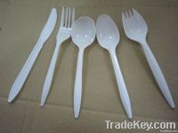 Disposable plastic cutlery