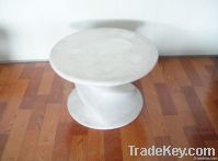 plastic round table