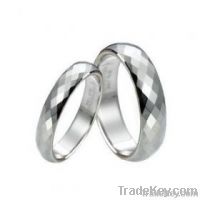 faceted &amp; polishied tungsten wedding ring