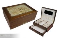 Wooden jewelry box with inner decoration, high gloss color