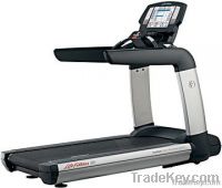 Life Fitness Platinum Club Series Treadmill - Engage 15&quot; Console