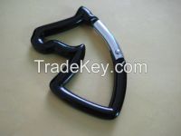 Horse shape carabiner