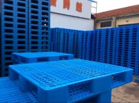 1210 plastic pallet with steels