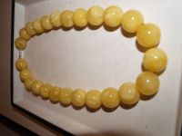 amber beads 