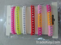 Fluorescent couples cartoon silicone bracelet