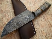 Damascus Steel Hunting Knife