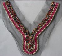 BC013      wooden beaded collar