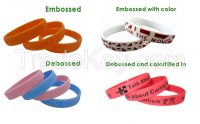 multicolor embossed, debossed Cusom Swirl Colored Silicone Bracelets
