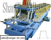 Stud/top hat keel roll forming machine