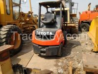 Used Toyota 8FDN30 Forklift